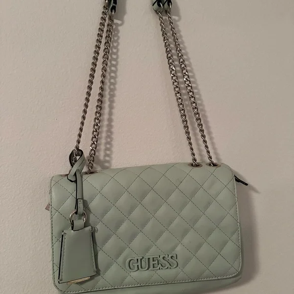 ショルダーバッグ・ポシェット Guess Quilted Shoulder Bag Green QA874818 HN3A3A17 Guess | Bags | Guess Quilted Mint Green Shoulder Bag | Poshmark